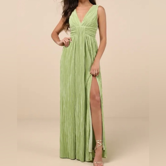 Lulus Dresses & Skirts - Lulus Melitta Lime Green Plisse Sash Maxi Dress NWT Medium